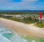 Blue Pacific 2 Across the road from Pippi Beach - Accommodation Cairns
