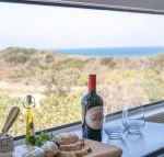 Avalon 3 views to die for across the road from convent beach - Accommodation Cairns
