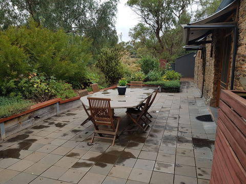 William Hunts Retreat Cypress Studio - Accommodation Cairns 6