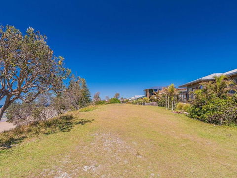 Pacifica 2 Opposite The Beach At Brooms Head - Accommodation Cairns 4