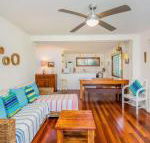 Pacifica 2 Opposite the beach at Brooms Head - Accommodation Cairns
