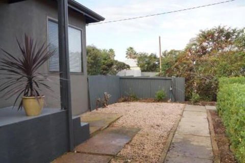 Lincoln Breeze - Accommodation Cairns 3