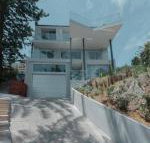 Spectacular Bilgola Beachhouse - Accommodation Cairns