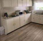Cosy Country Cottage with AirCon - Accommodation Cairns