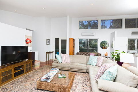 Booti Booti Lakehouse - Accommodation Cairns 4