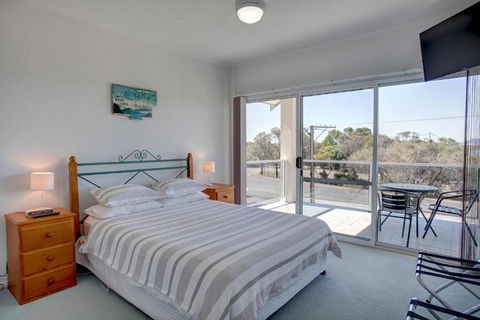 Bay Bliss In Coffin Bay - Accommodation Cairns 6