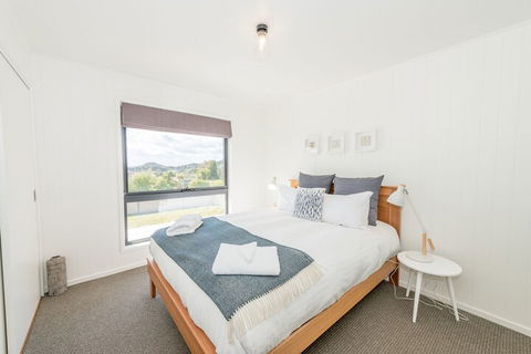 Beach House XIV - Accommodation Cairns 4