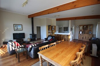 Fairways Close - Accommodation Cairns 3