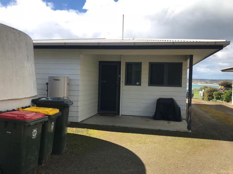 Wintersun Holiday Cottages - Accommodation Cairns 6