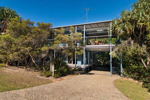 12 Yarrong Road - Accommodation Cairns 3
