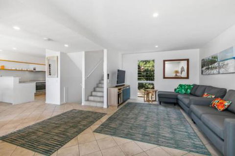 Beachies 1 - Accommodation Cairns 6