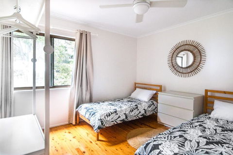 Beach Buoys - Accommodation Cairns 2