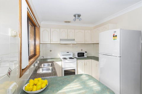 Powell 1A - Accommodation Cairns 4