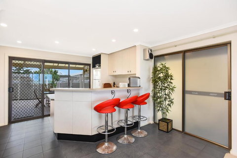 Right On The Beach At Moana - Accommodation Cairns 2