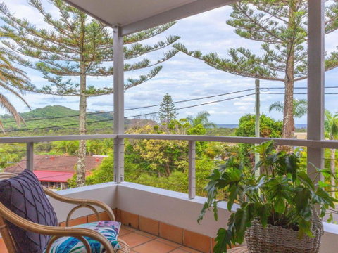 EAST COAST ESCAPES Lighthouse Studio - Accommodation Cairns 2
