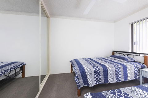 Breakers 3 - Accommodation Cairns 6