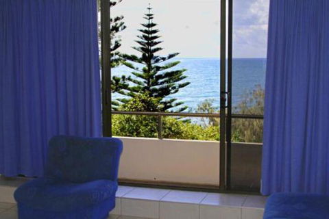 By The Sea Unit 3 13 Esplanade Kings Beach - Accommodation Cairns 0