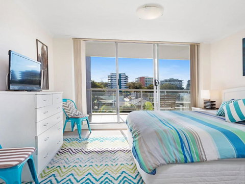 The Crest 201 Forster CBD! - Accommodation Cairns 5