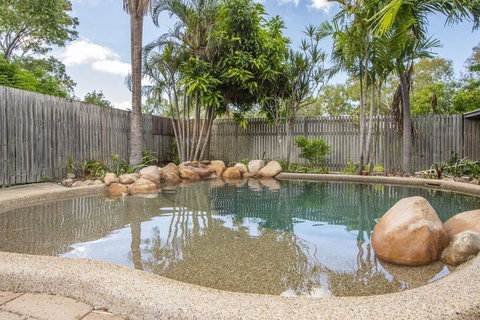 Sail Rock Apartment 2 - Accommodation Cairns 2