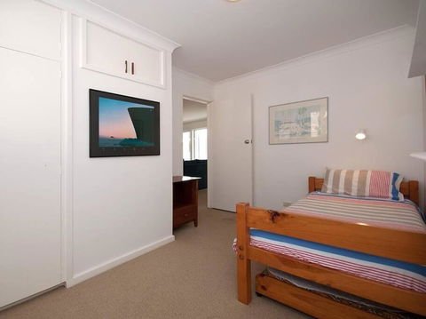 Beachside Shoal Bay Unit 5 - Accommodation Cairns 5