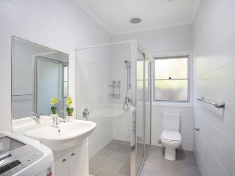 17A Crescent St. ULLADULLA - Accommodation Cairns 7