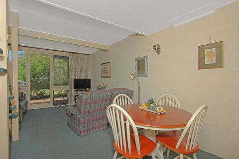 Mitchell Parade 3 / 11 13 - Accommodation Cairns 4