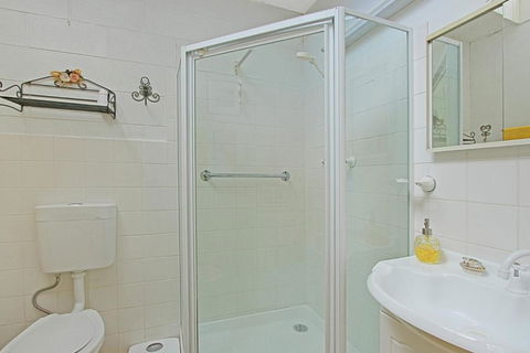 Mitchell Parade 3 / 11 13 - Accommodation Cairns 7