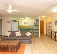 Apartment with Inground Pool - Accommodation Cairns