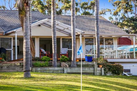 Tura Beach Golf Stays - Accommodation Cairns 6