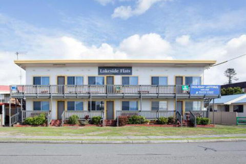 Lakeside Flats 6 - Accommodation Cairns 6