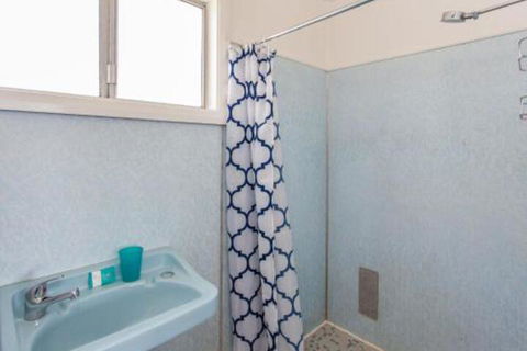 Lakeside Flats 6 - Accommodation Cairns 3