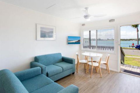 Lakeside Flats 6 - Accommodation Cairns 7