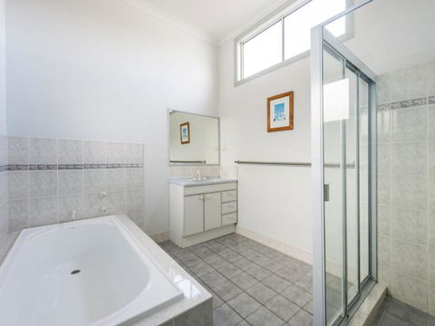 Clifton On Charles - Accommodation Cairns 2
