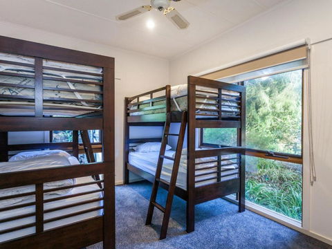 OCEANS 12 ANGLESEA - Accommodation Cairns 1