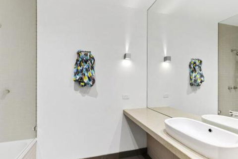 WATERFRONT TWO Position Perfect NEW LISTING 2019 - Accommodation Cairns 7