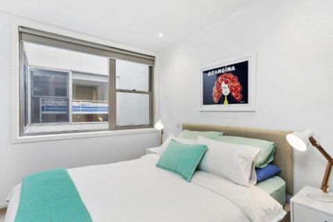 WATERFRONT TWO Position Perfect NEW LISTING 2019 - Accommodation Cairns 6