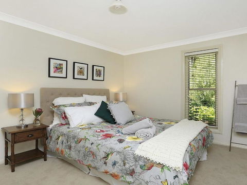 Garland Park 3 Night Weekends For Price Of 2 - Accommodation Cairns 2