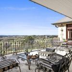 Kilburn Views As Far As The Eyes Can See - Accommodation Cairns 0