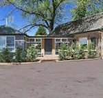 Old Bank Stables 3 night weekends for price of 2 - Accommodation Cairns