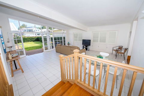 A Foreshore Salamander Bay - Accommodation Cairns 1