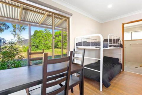 Braeside Cabin Two Alphitonia - Accommodation Cairns 4