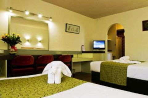 Classic Twin Bed Room 1 In Oakleigh - Accommodation Cairns 0