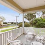 BEACHSIDE GETAWAY DROMANA - Accommodation Cairns 0