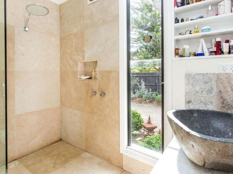 BARRIMA SOMERS BEACH - Accommodation Cairns 6