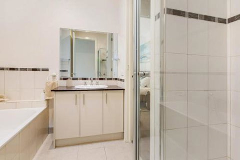 COASTAL HAVEN DROMANA - Accommodation Cairns 5