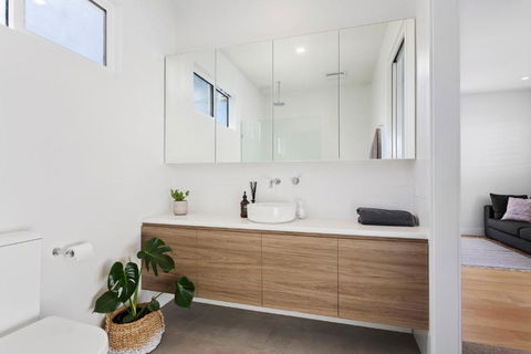 Birdrock Beach Bed & Breakfast - Accommodation Cairns 7