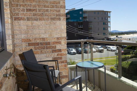 Breakers 11 - Accommodation Cairns 6