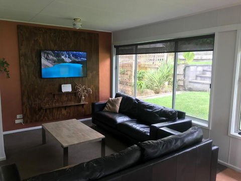 BEACHPOINT COTTAGE - Accommodation Cairns 5