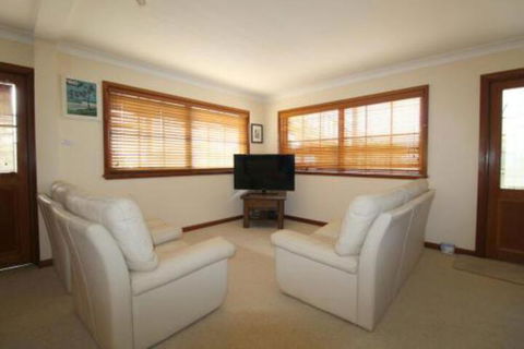 Amzaz 15 Korogora Street - Accommodation Cairns 5