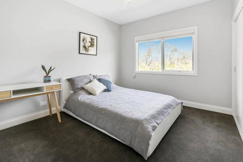 HALE KUPA Rye Beach House Spa Table Tennis - Accommodation Cairns 2